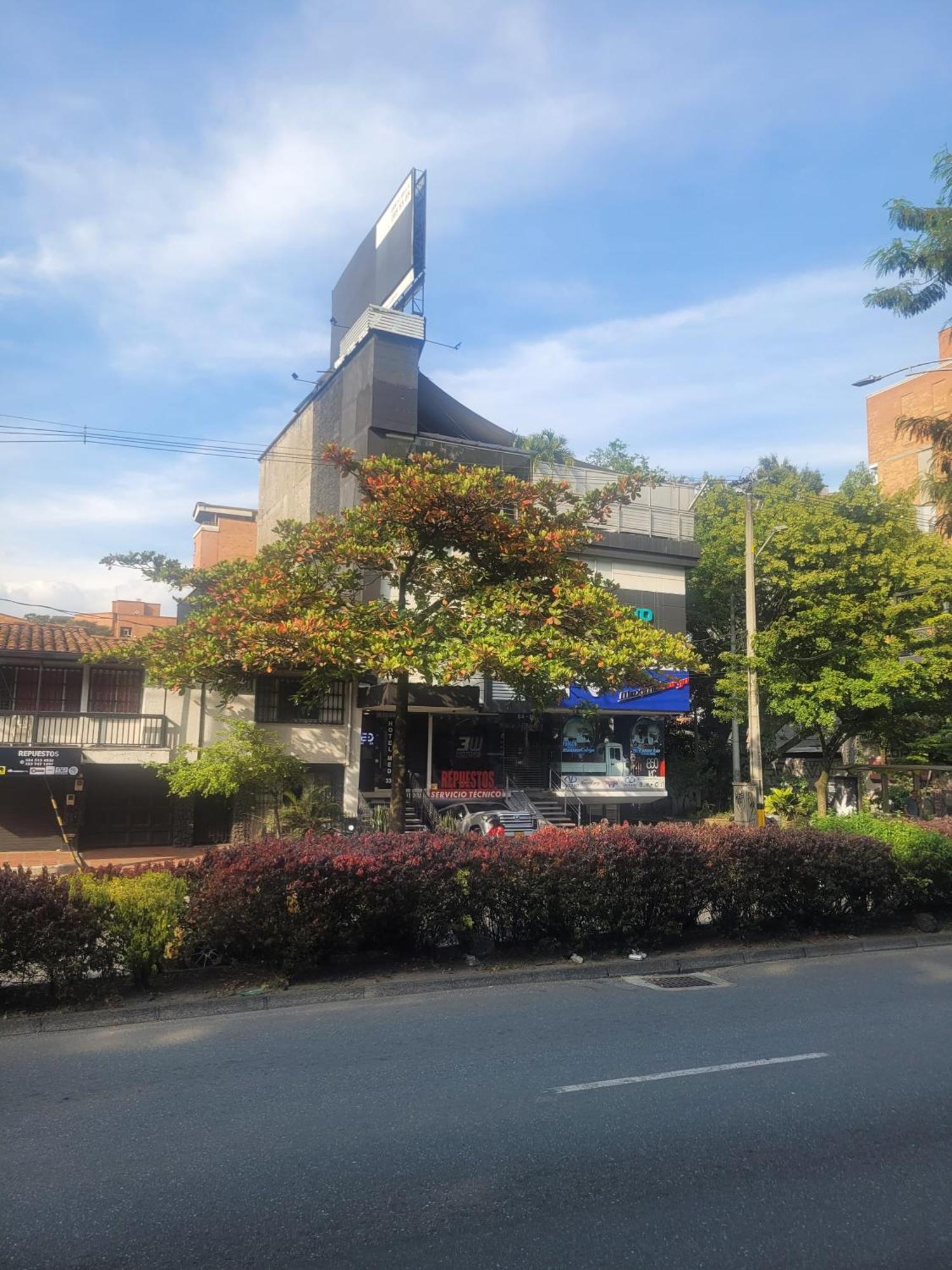 Hotel Med 33 Medellín Extérieur photo